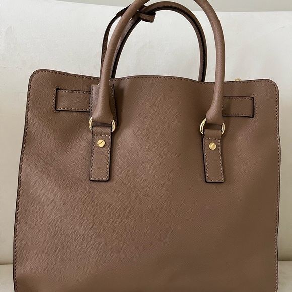 Brand new Michael Kors Bag - Picture 8 of 9